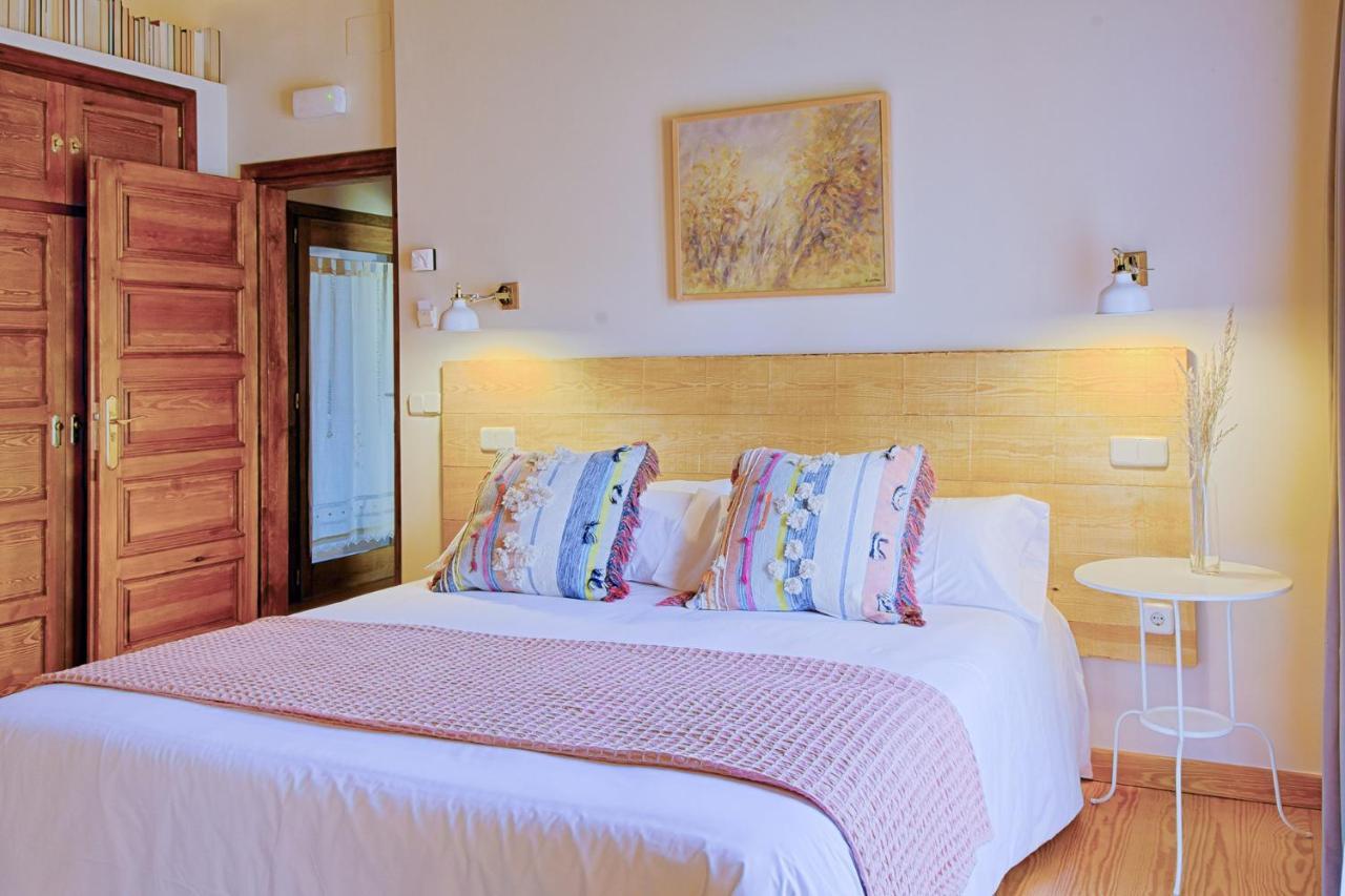 Sabina Hotel Аренас де Сан Педро Екстериор снимка